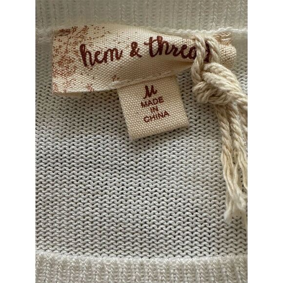 Hem & Thread Women's Ivory Heart Print Pullover Sweater Size M - Picture 4 of 6